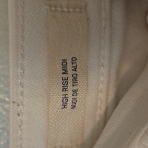 Universal Thread | White Cutoff High Rise Midi Shorts Size 12/31 - Picture 7 of 8